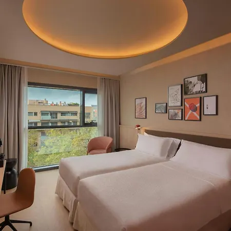 ホテル フォーポイント バイ シェラトン ディアゴナル 4*