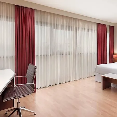 Four Points By Sheraton Diagonal