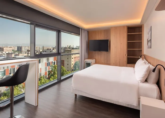 Four Points By Sheraton Diagonal 4*