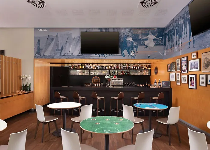 巴塞罗那对角线福朋喜来登酒店 酒店 4*